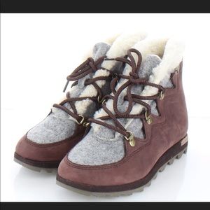 Sorel Sneakchic Alpine bicycle leather bootie